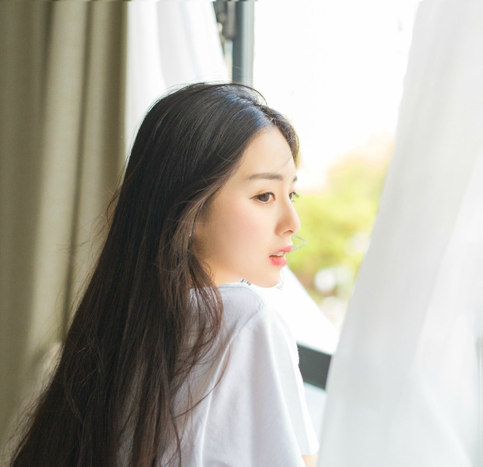 我们活着不能与草木同腐，不能醉生梦死，枉度人生，要有所作为。——方志敏